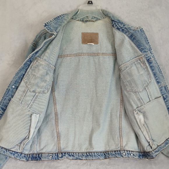 Vintage Men's Denim Blue Jean Jacket Size Large (Faded Tag) Made in USA - Picture 8 of 12